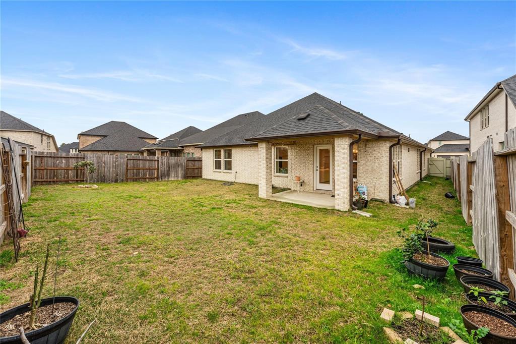 17512 Pond Apple, Conroe, Texas image 39