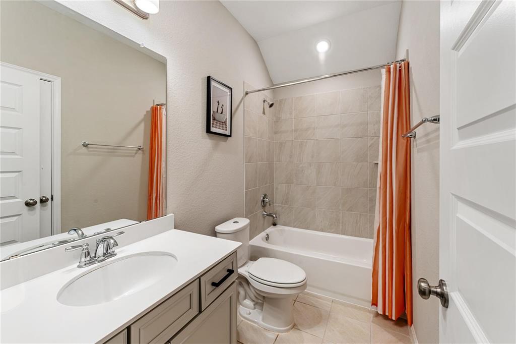 17512 Pond Apple, Conroe, Texas image 23