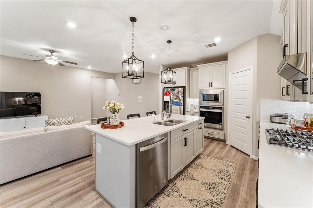17512 Pond Apple, Conroe, Texas image 17