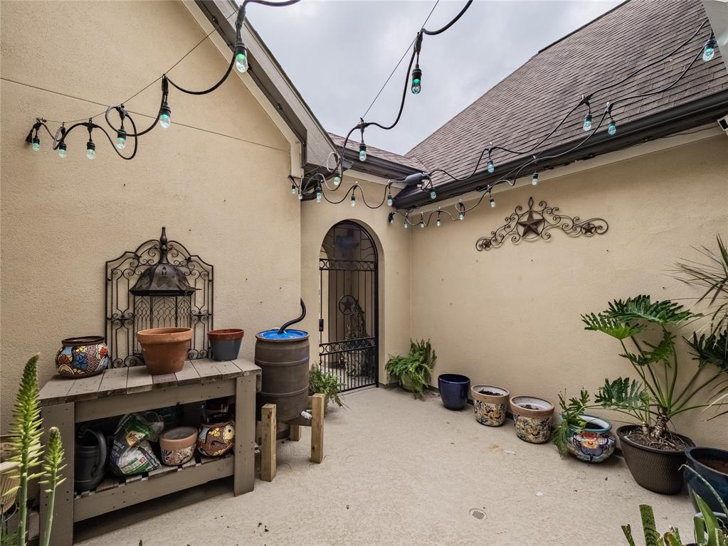 10306 Terra Street, Iowa Colony, Texas image 3