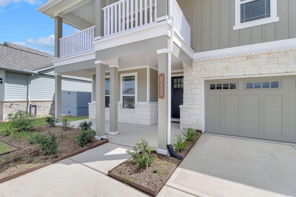 8235 Red Shiner Way