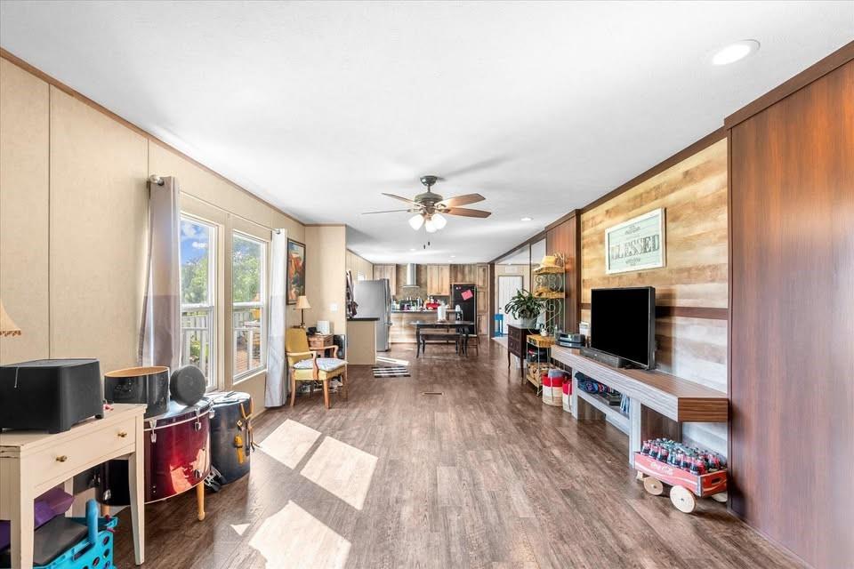 728 Road 5043, Cleveland, Texas image 12