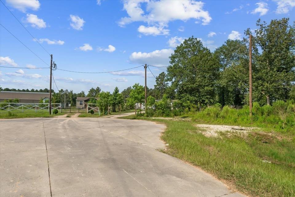 728 Road 5043, Cleveland, Texas image 8