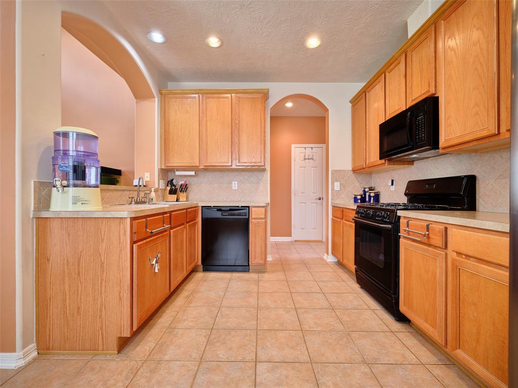 23623 Breckenridge Forest Drive, Spring, Texas image 7