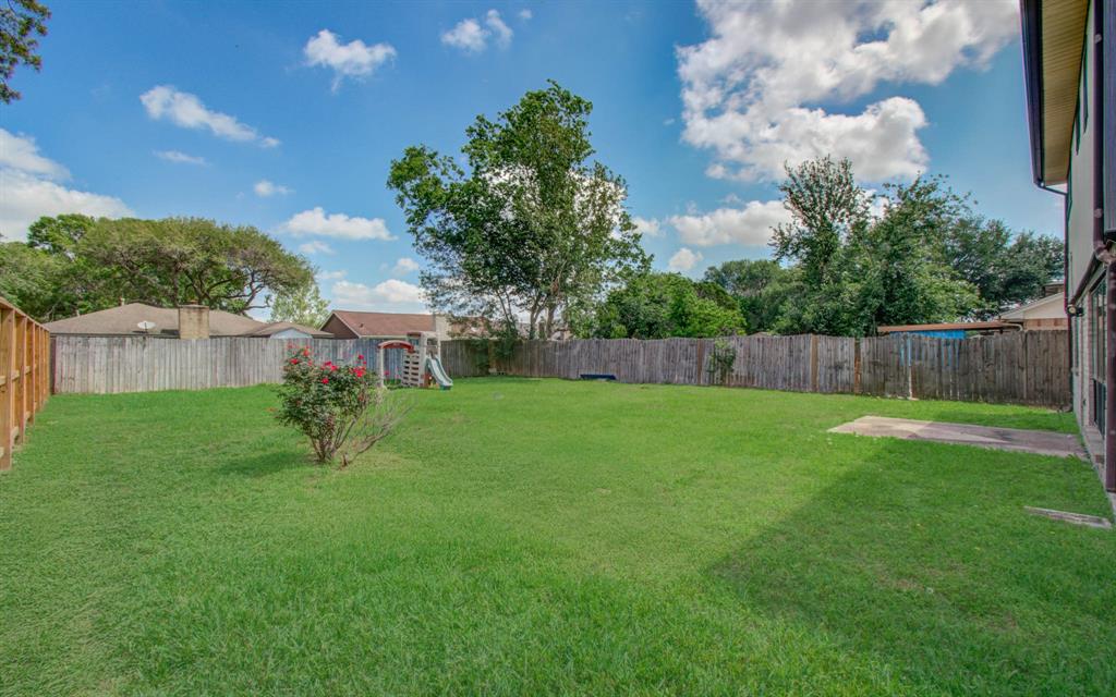 7018 Roberson Road, Missouri City, Texas image 31