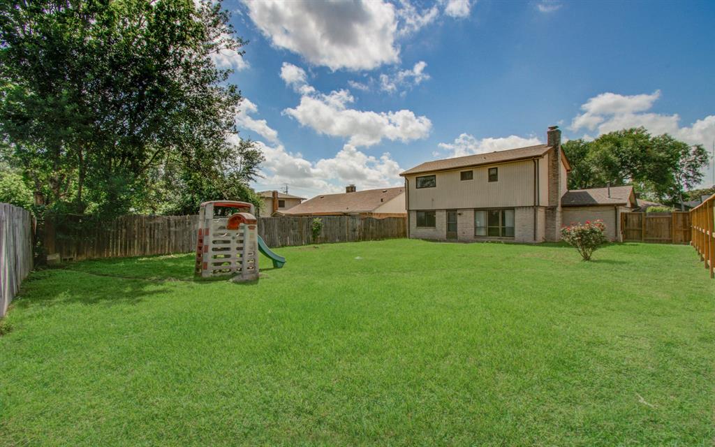 7018 Roberson Road, Missouri City, Texas image 28
