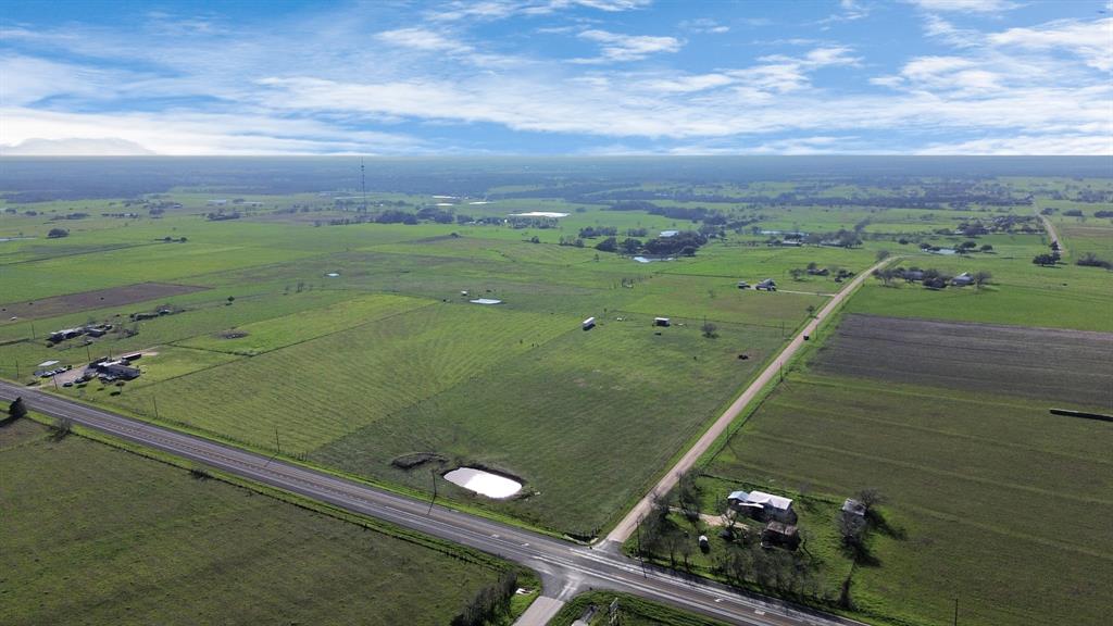260 High Hill Road Rd, Schulenburg, Texas image 10