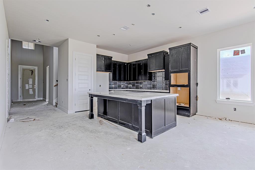 177 Peninsula Point Drive