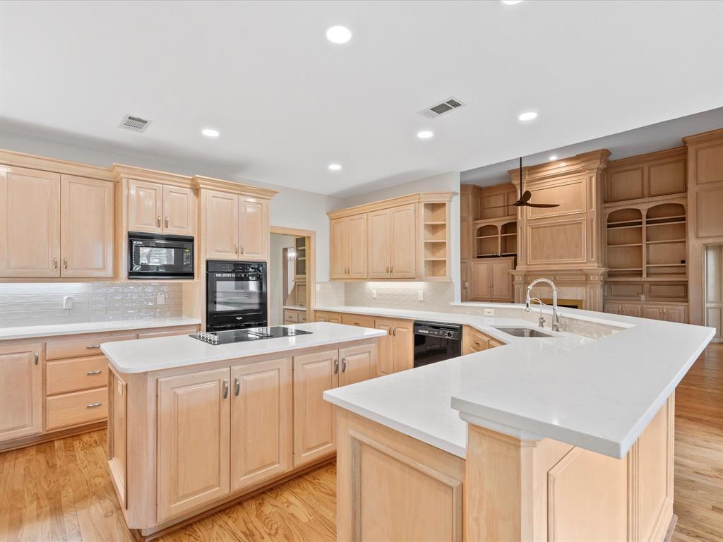 63 Ruskin Drive, Montgomery, Texas image 13