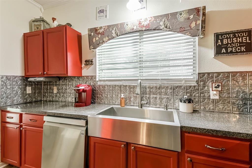 307 Squall Court, Crosby, Texas image 14