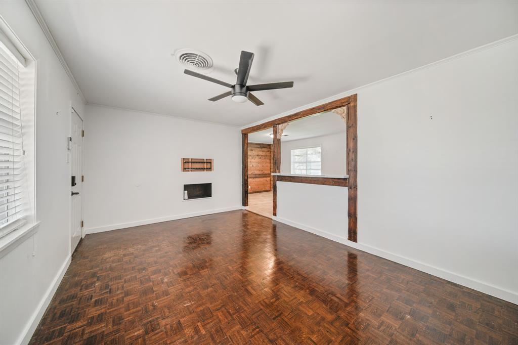 207 Munz Street, Brenham, Texas image 8