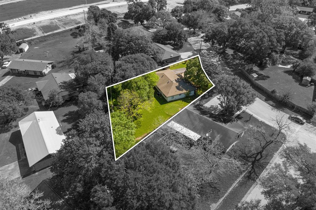 207 Munz Street, Brenham, Texas image 26
