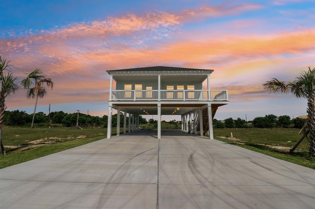 1331 Sapphire Palms Court, San Leon, Texas image 15