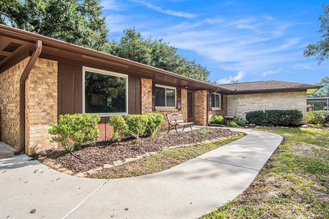 A home in Manvel