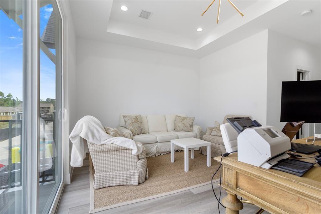 411 Alvia Run Lane #B1, Houston, Texas image 17
