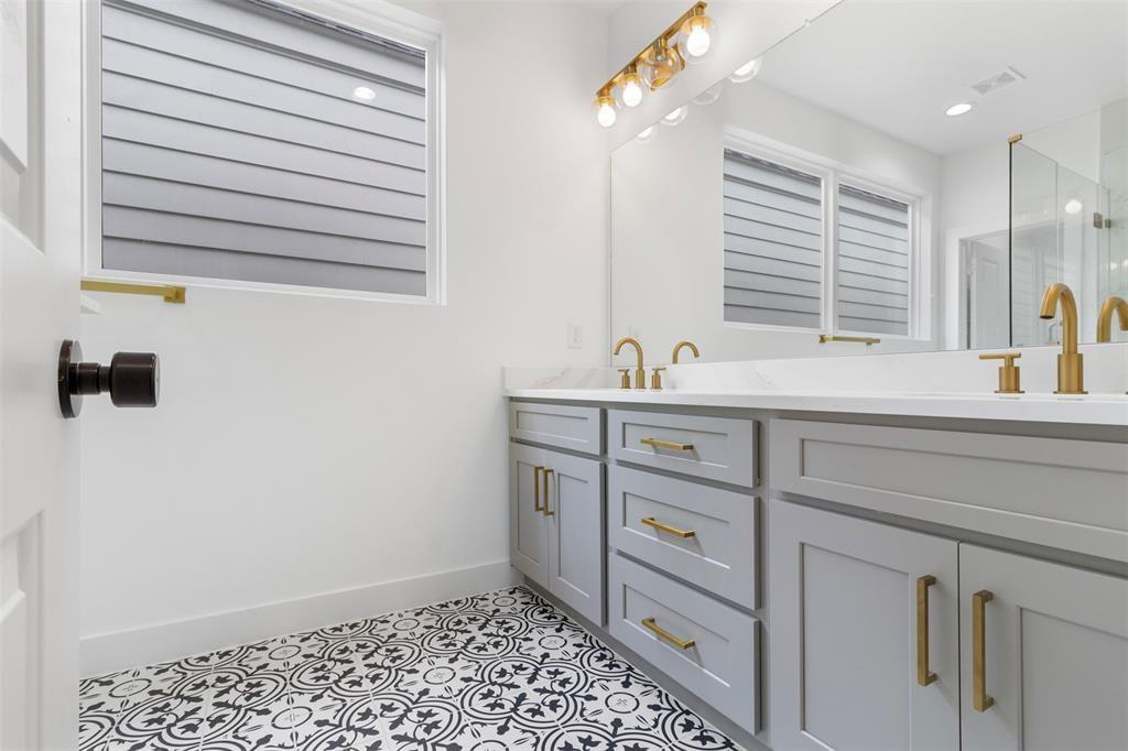 411 Alvia Run Lane #B1, Houston, Texas image 35