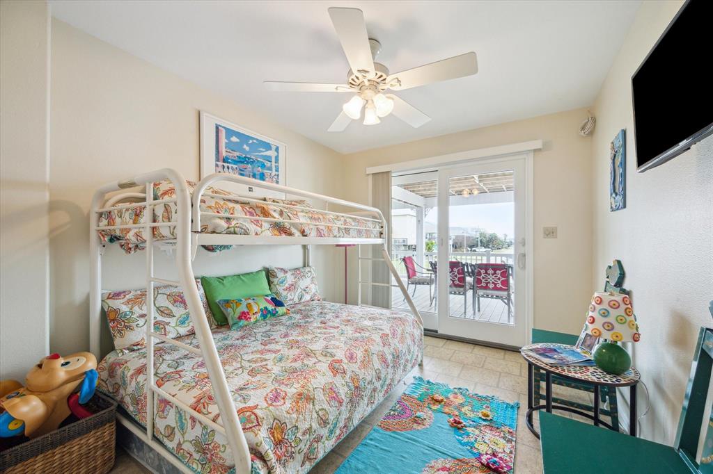 4027 Nueces Drive, Galveston, Texas image 26