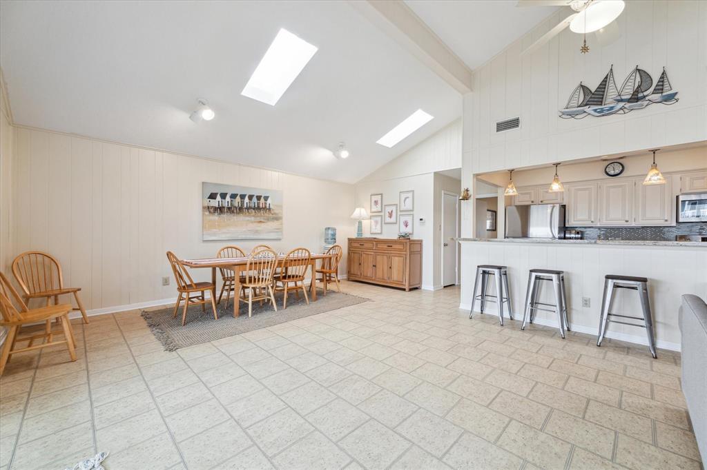 4027 Nueces Drive, Galveston, Texas image 14