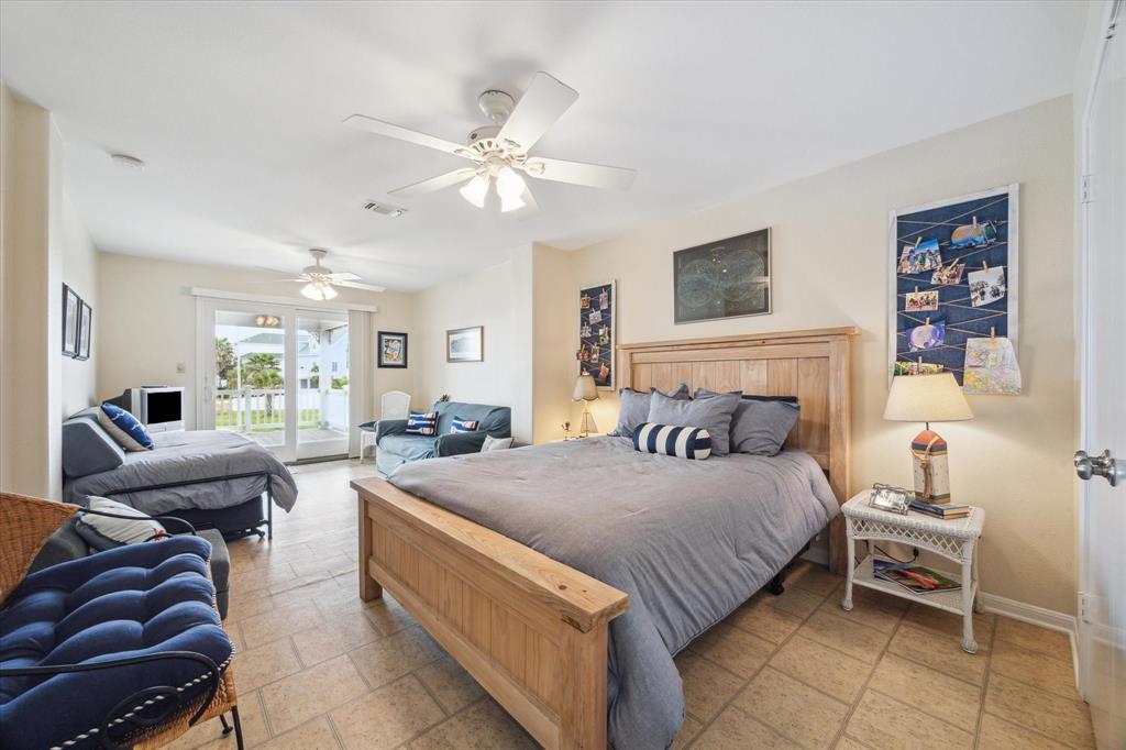 4027 Nueces Drive, Galveston, Texas image 27