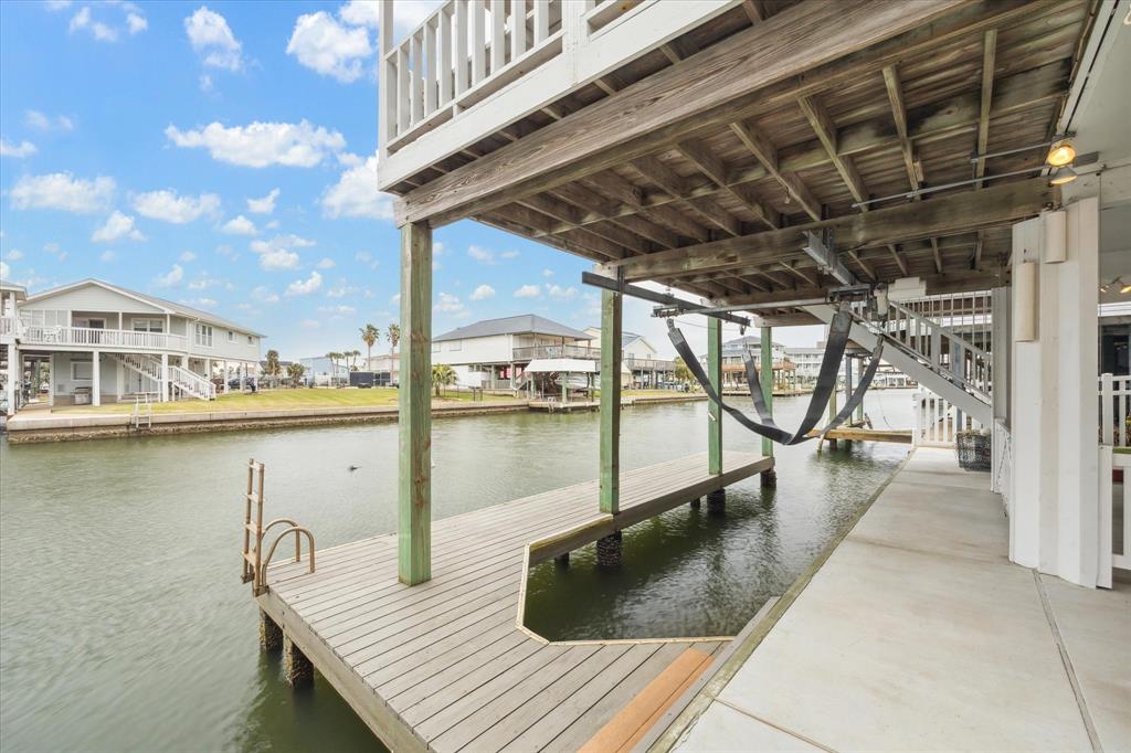 4027 Nueces Drive, Galveston, Texas image 6