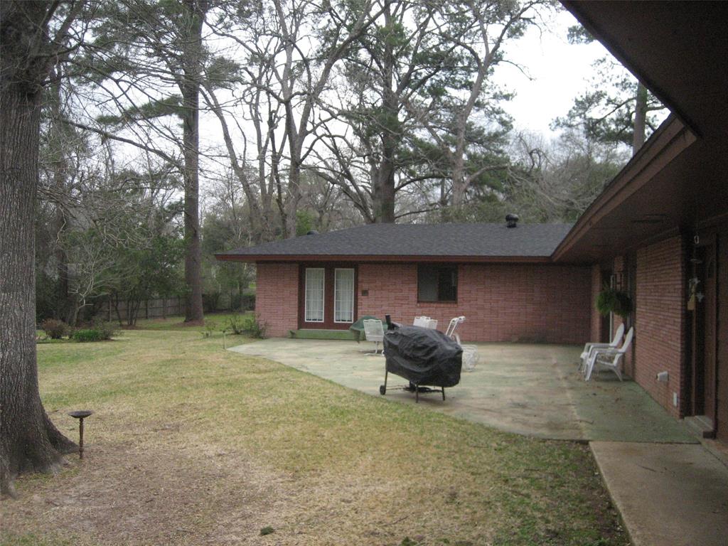 906 E Mimosa Lane, Crockett, Texas image 5