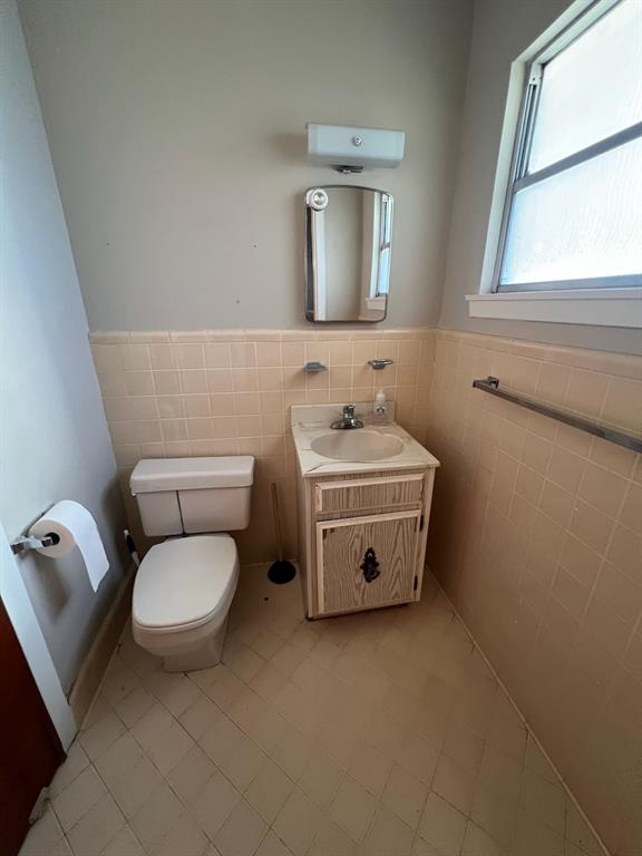 4740 Galewood Lane, Beaumont, Texas image 12