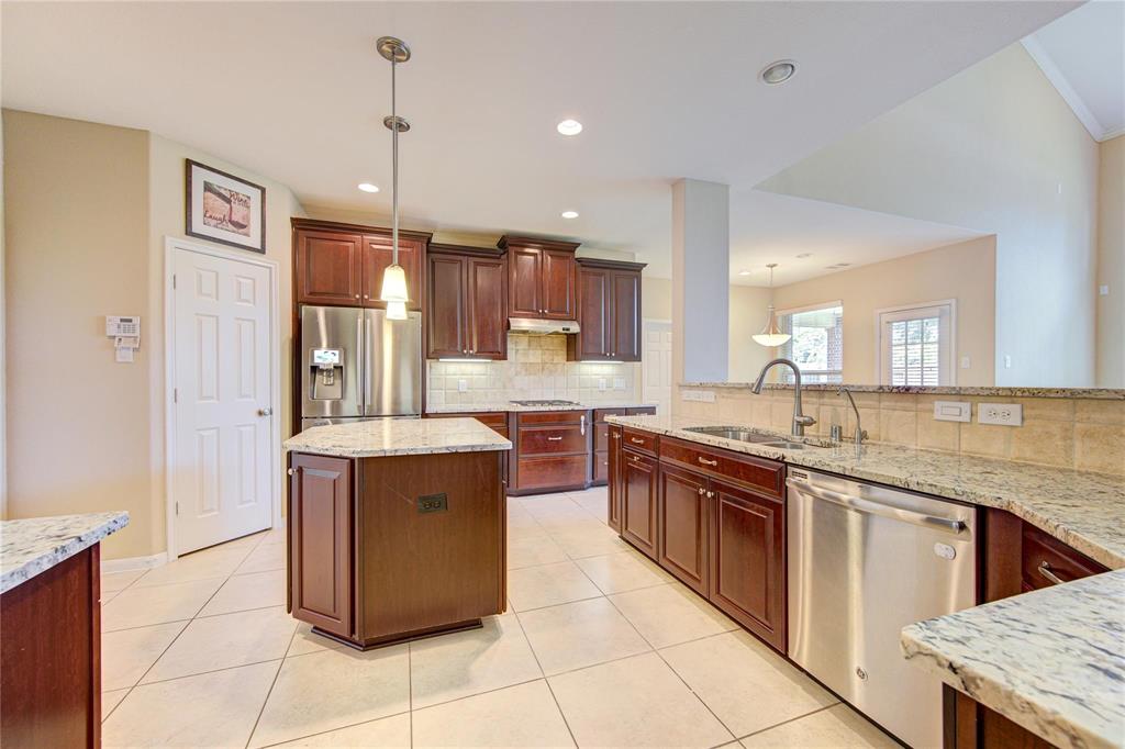 5035 Bloomfield Pass Court, Sugar Land, Texas image 10