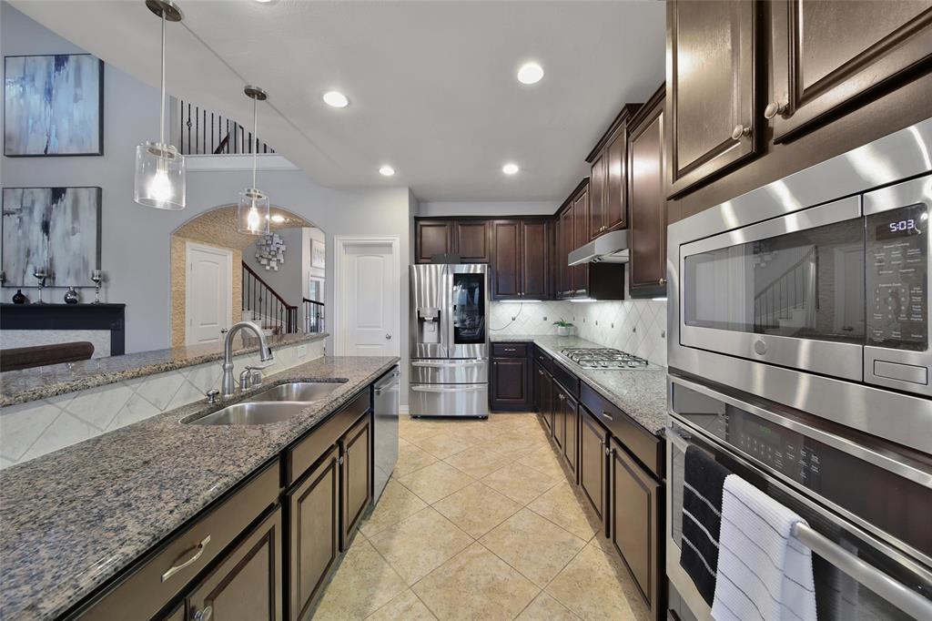 31922 Dunham Lake Drive, Hockley, Texas image 10