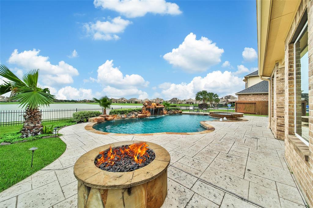 31922 Dunham Lake Drive, Hockley, Texas image 41
