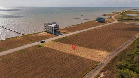 Photo of 3408 Bay Point Drive, Palacios, TX 77465 (MLS # 68159683)