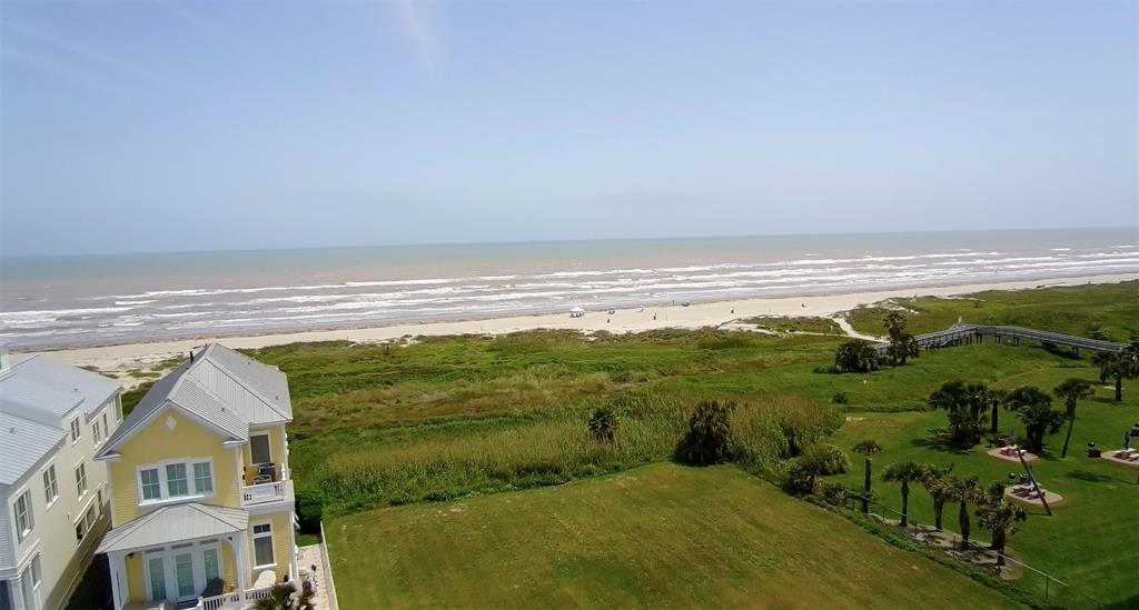 810 & 814 Ramsar Road, Galveston, Texas image 10