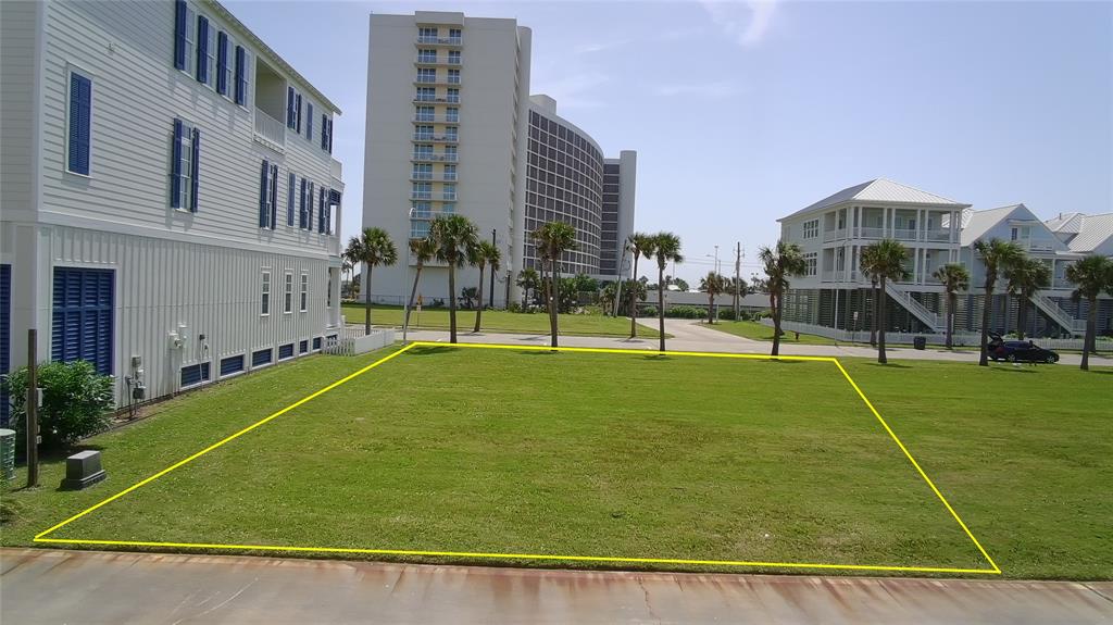 810 & 814 Ramsar Road, Galveston, Texas image 5