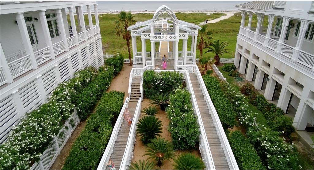 810 & 814 Ramsar Road, Galveston, Texas image 7