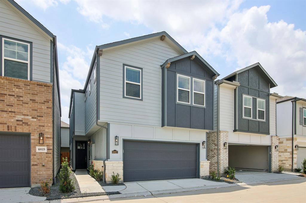 10027 Rustic Charm Street, Houston, Texas image 3