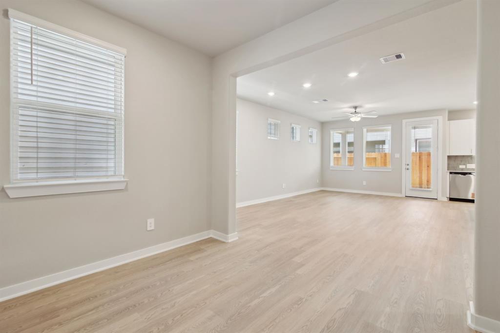 10027 Rustic Charm Street, Houston, Texas image 6