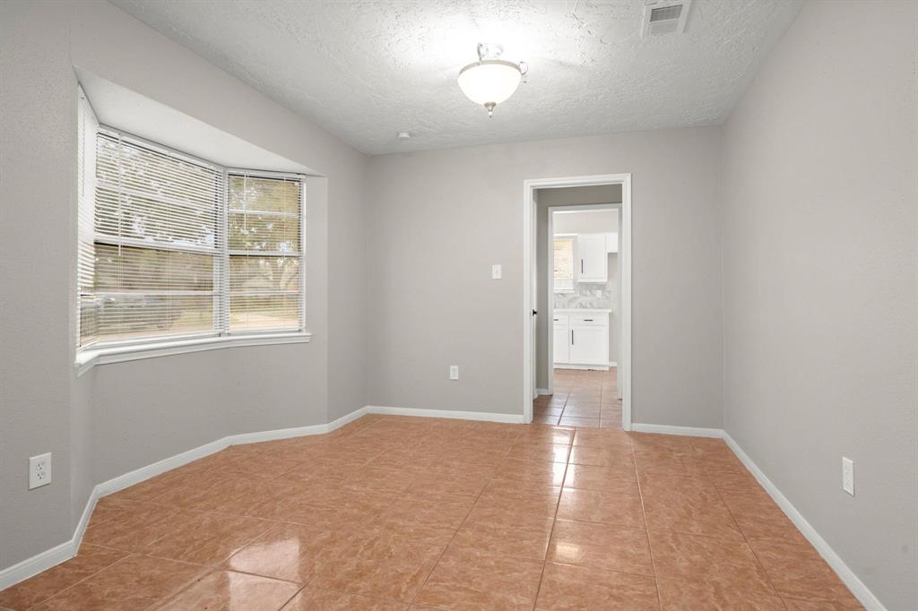 Houston, Texas 77099, United States, 3 Bedrooms Bedrooms, ,2 BathroomsBathrooms,Residential,Pending,142340