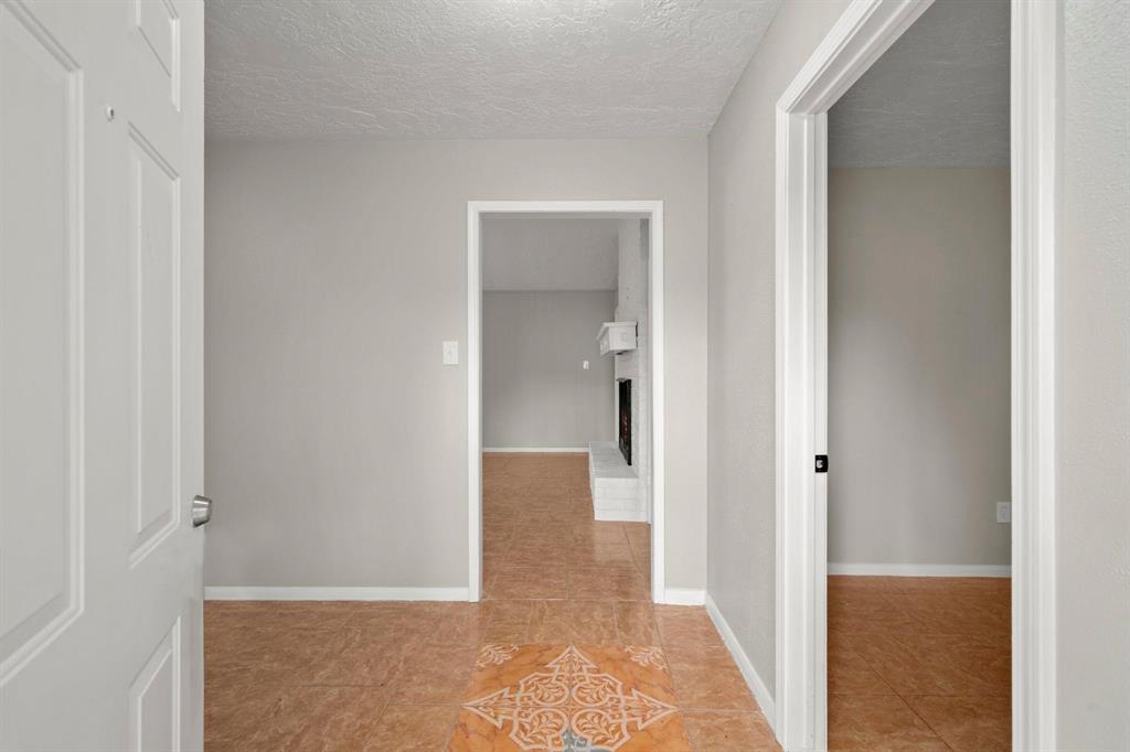 Houston, Texas 77099, United States, 3 Bedrooms Bedrooms, ,2 BathroomsBathrooms,Residential,Pending,142340