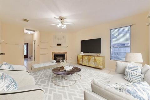 A home in League City