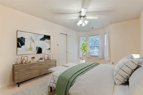 A home in League City