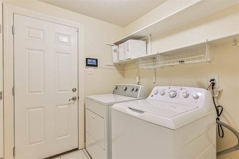 A home in League City