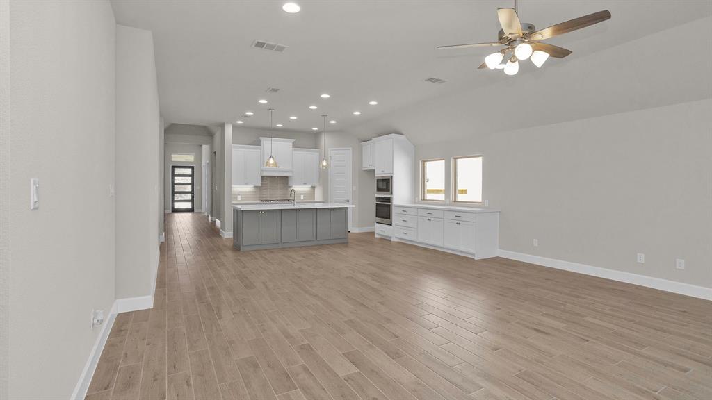 15711 Koi Gardens Lane, Conroe, Texas image 4