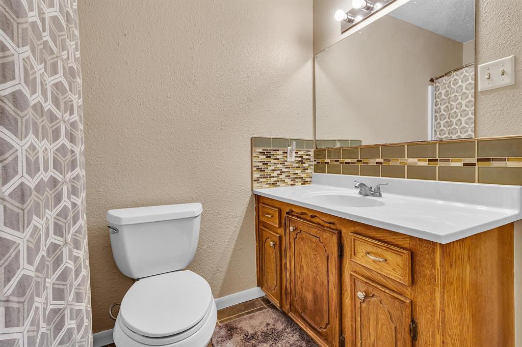 4025 County Road 2184, Cleveland, Texas image 27
