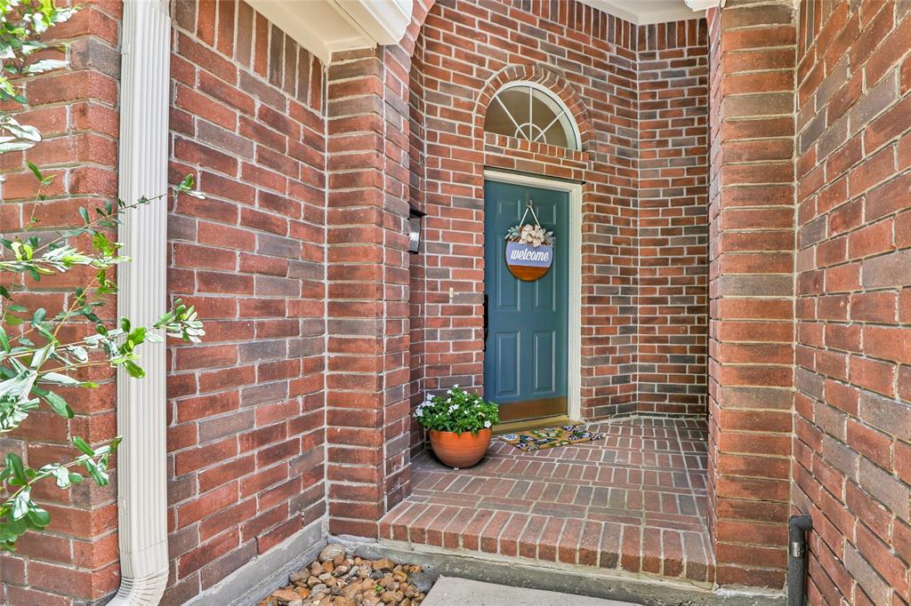 6214 Kingwood Glen Drive