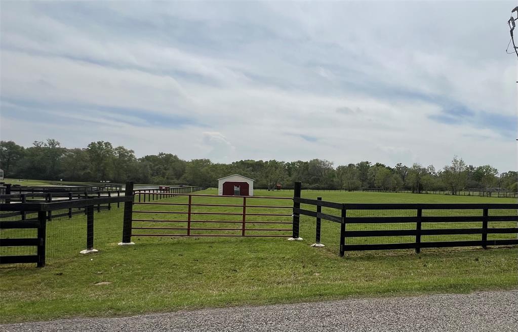 32085 Joseph Road, Hockley, Texas image 2