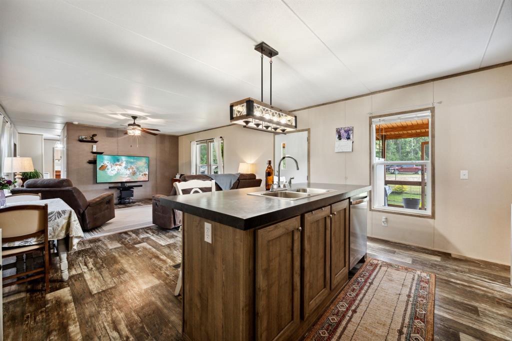 179 Roma, Livingston, Texas image 14