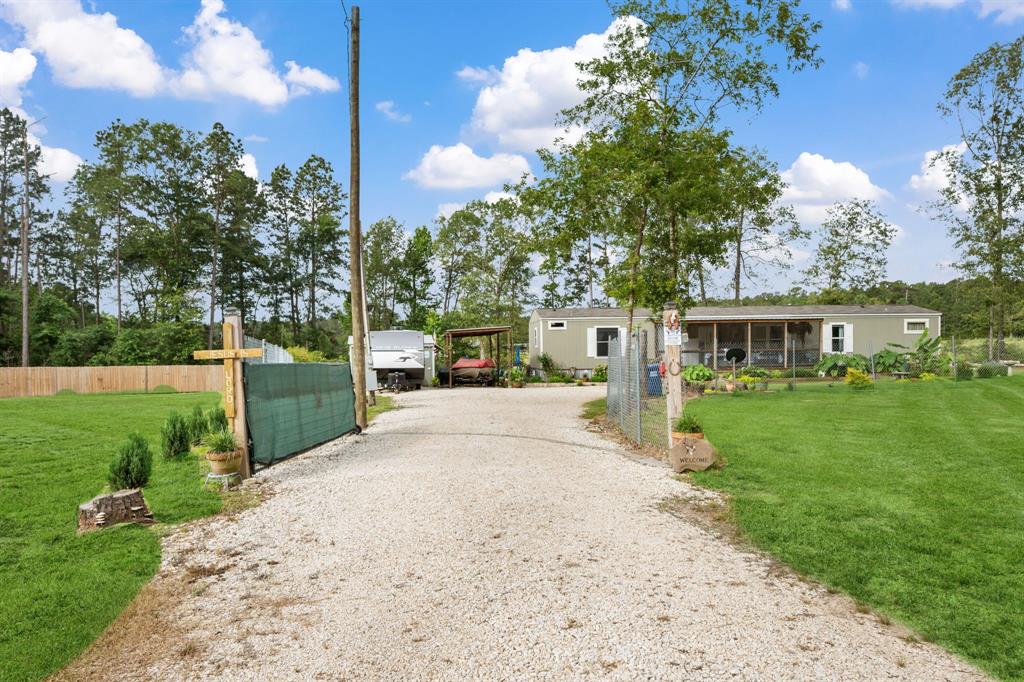 179 Roma, Livingston, Texas image 3