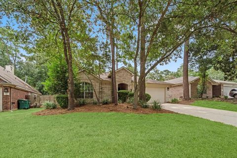 Photo of 58 Misty Dawn Drive, The Woodlands, TX 77385 (MLS # 94168964)