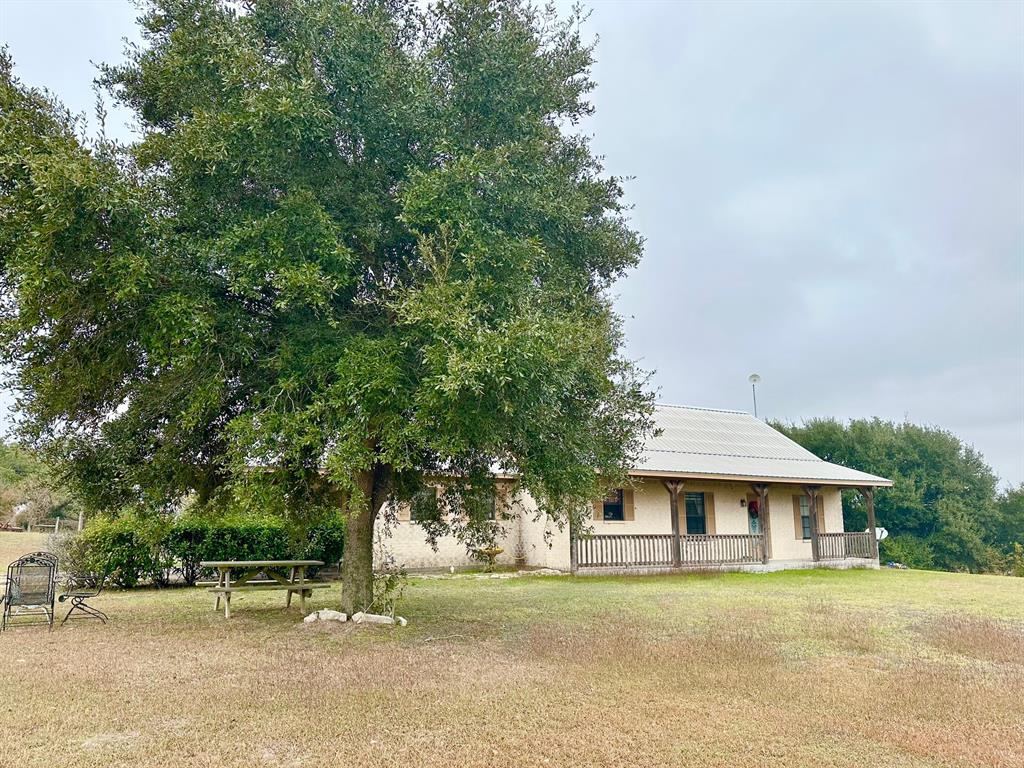 TBD E Fm 389, Round Top, Texas image 12