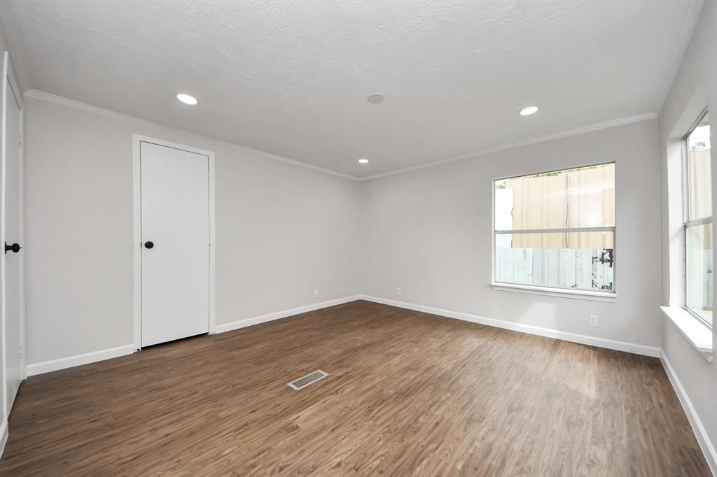 20520 Spruce Forest Drive, Guy, Texas image 35