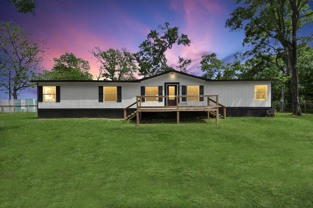 20520 Spruce Forest Drive, Guy, Texas image 2